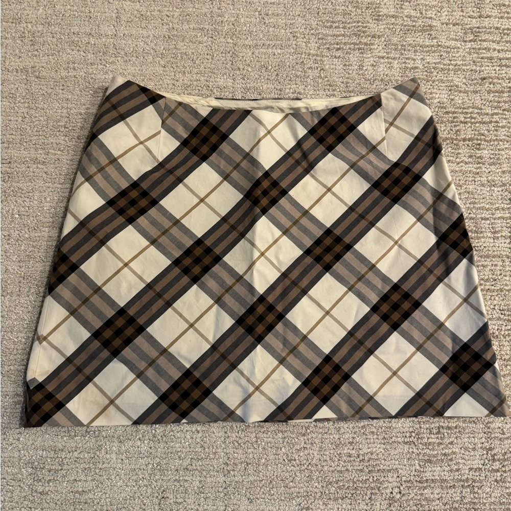 Burberry Checkered Mini Skirt in Black and Brown